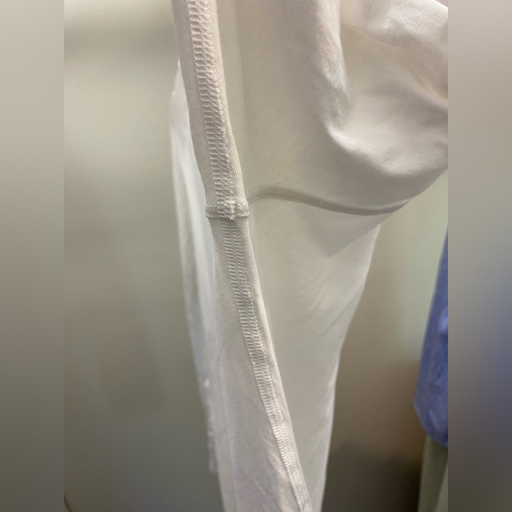 Lululemon Long Sleeve White Size 8 - Picture 11 of 16